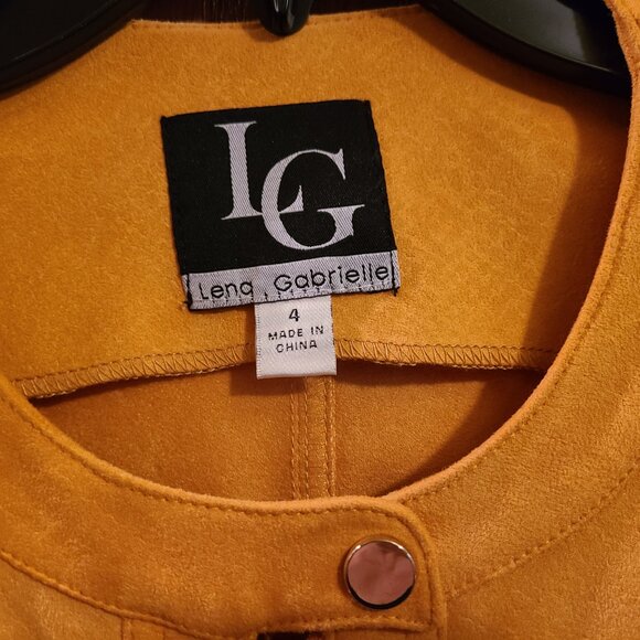 Zipper Jacket - Picture 2 of 8